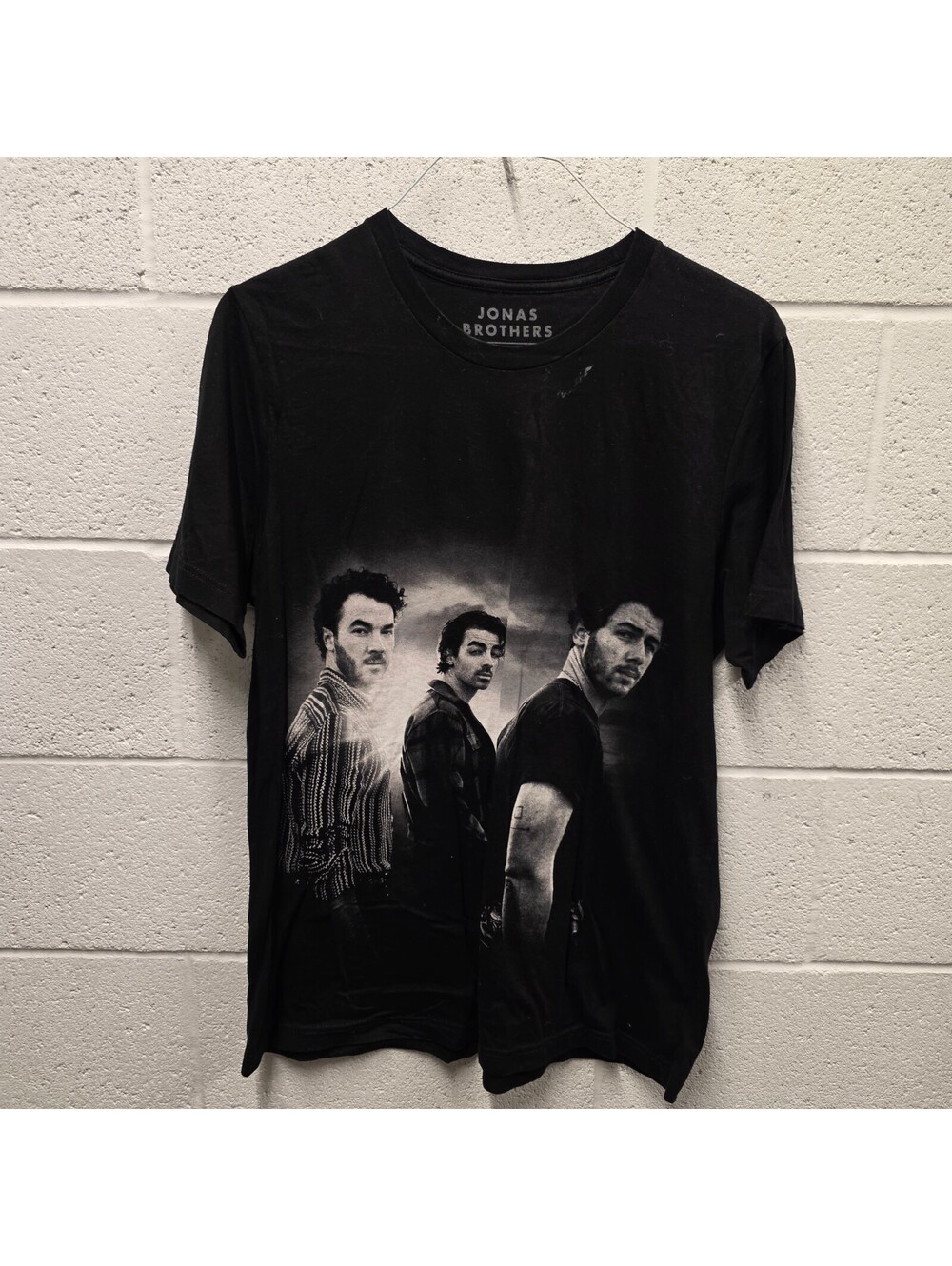 Used Jonas Brothers 2023 Five Albums One Night Tour Shirt Size L Large